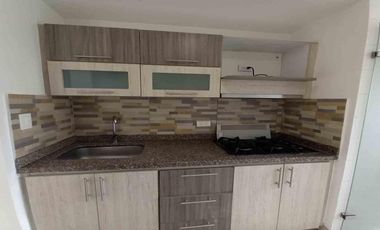 APARTAMENTO EN ARRIENDO CHIPRE