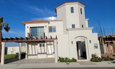 VENTA/TRASPASO DE CASA EN CONSTRUCCION EN PUNTA AZUL, PLAYAS DE ROSARITO