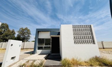 Casa de un piso en condominio Ziba