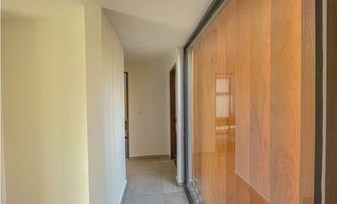 RESIDENCIA EN VALLE DE BRAVO A 10 MIN. DE TODO