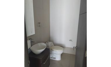 SEGRERA MUTIS ARRIENDA OFICINA EN BOCAGRANDE