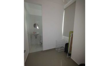 Apartamento en arriendo en la castellana.