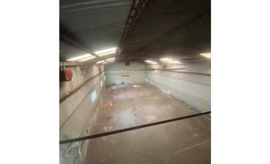VENTA DE LOCAL COMERCIAL Y GALPON SOBRE LOTE DE 368m2 EN ZONA CENTRO