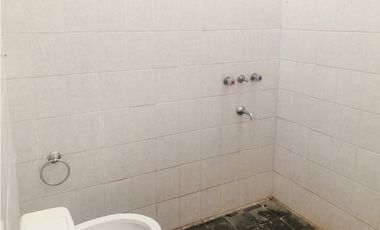 ALQUILER - CASA 2 DORMITORIOS - YOFRE SUR