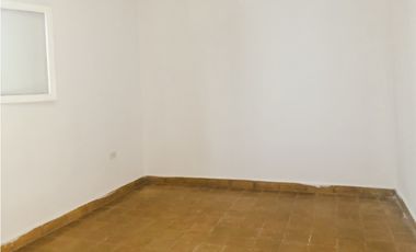 ALQUILER - CASA 2 DORMITORIOS - YOFRE SUR