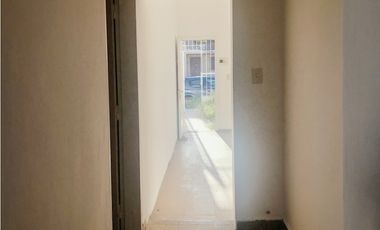 ALQUILER - CASA 2 DORMITORIOS - YOFRE SUR