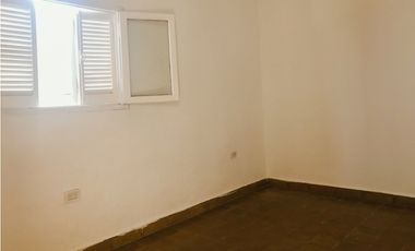 ALQUILER - CASA 2 DORMITORIOS - YOFRE SUR