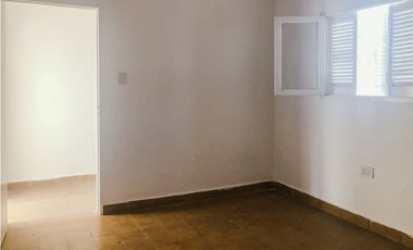 ALQUILER - CASA 2 DORMITORIOS - YOFRE SUR