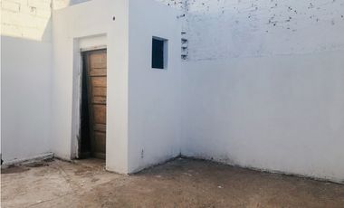 ALQUILER - CASA 2 DORMITORIOS - YOFRE SUR
