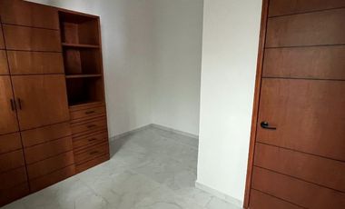 Casa en Fraccionamiento en Burgos Temixco - GSI-1457-Fr