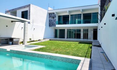 Casa en Fraccionamiento en Burgos Temixco - GSI-1457-Fr