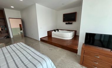 Casa en Fraccionamiento en Burgos Temixco - GSI-1458-Fr