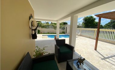 casa campestre en venta Coveñas Sucre, casa de lujo.