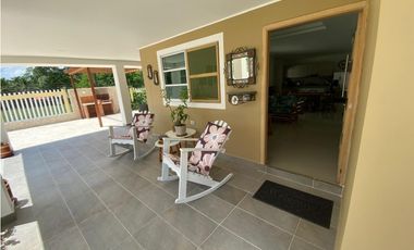 casa campestre en venta Coveñas Sucre, casa de lujo.