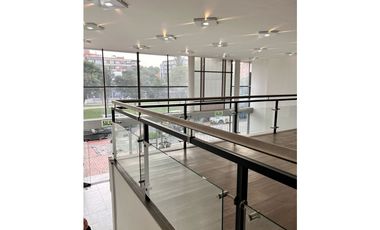 Local Espectacular cll 116