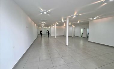 Local Espectacular cll 116