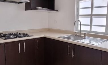 Casa en Renta en Villas del Campo a 5 min de Galerias Metepec