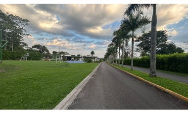 LOTE EN VENTA CONDOMINIO EN RESTREPO