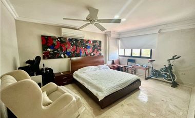 ELEGANTE CASA EN VENTA DE DOS PISOS EN VILLA SANTOS