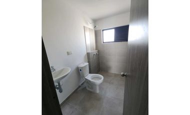 EN VENTA CASA DOS PISOS EN CONJUNTO CERRADO-PARQUE NATURA-CELESTA (JH)