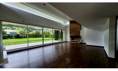 Casa condominio Toscana Sopo