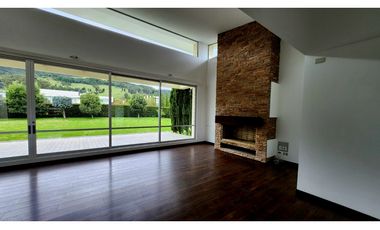 Casa condominio Toscana Sopo