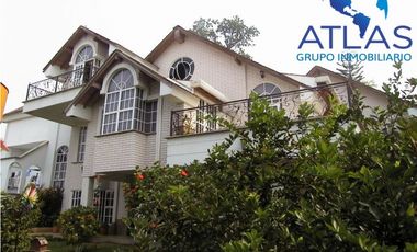 VENTA DE CASA LAGOS CACIQUE COD :790