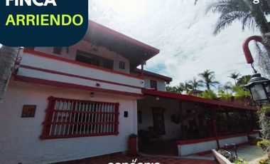 Finca en arriendo- Rionegro- Santa Barbara