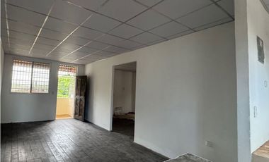 Casa comercial en alquiler completa o por separado, San Francisco (YM)