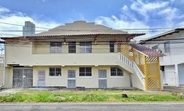 Casa comercial en alquiler completa o por separado, San Francisco (YM)