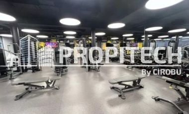 VENTA SEMINUEVO 1 DORMITORIO, BAÑO, BODEGA, Piso 15, METRO SAN JOAQUIN, CAMPUS UC.