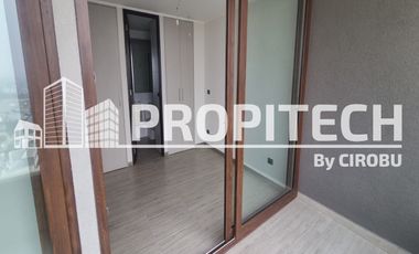 VENTA SEMINUEVO 1 DORMITORIO, BAÑO, BODEGA, Piso 15, METRO SAN JOAQUIN, CAMPUS UC.