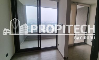 VENTA SEMINUEVO 1 DORMITORIO, BAÑO, BODEGA, Piso 15, METRO SAN JOAQUIN, CAMPUS UC.