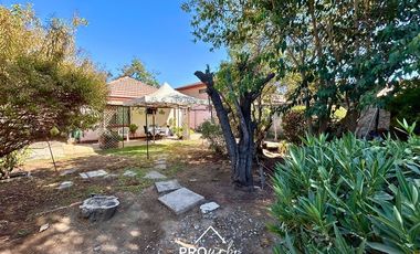 Casa en Venta en Casa para Remodelar Con Gran Terreno, a Pasos de Metro F. Castillo Velasco, La Reina