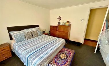 Casa en Venta en Casa para Remodelar Con Gran Terreno, a Pasos de Metro F. Castillo Velasco, La Reina