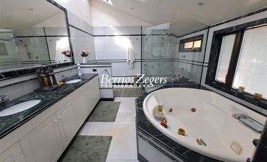 Casa en Arriendo en Camino Las Flores