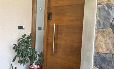 Casa en Venta en ALVARO CASANOVA /MARÍA MONVEL