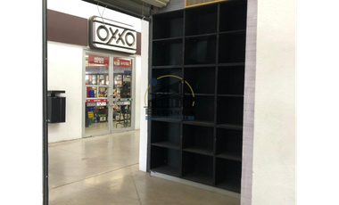 Local Comercial Venta Plaza Quintanal  738,000 HumUre RMC.