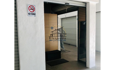 Local Comercial Venta Plaza Quintanal  738,000 HumUre RMC.