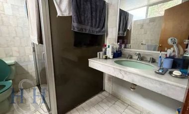 Casa En Venta En Jardines Universidad