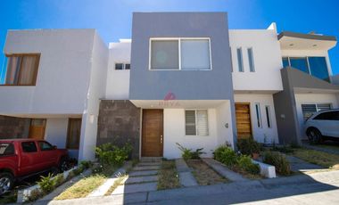 Casa en Venta en Senderos de Monteverde, Tlajomulco de Zúñiga