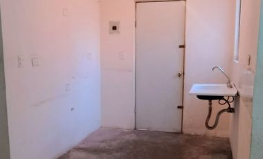 CASA EN VENTA EN PRADERAS DE SAN FRANCISCO - ESCOBEDO, NL