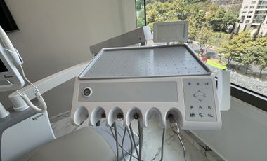Excelente consultorio odontológico equipado en renta.