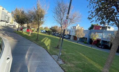 Casa en el sur de gdl a 10 min del ITESO y TECMILENIO