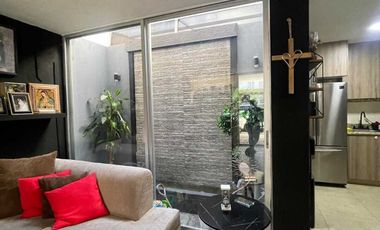 Casa en el sur de gdl a 10 min del ITESO y TECMILENIO
