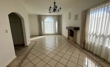 CASA EN VENTA FRACCIONAMIENTO SAN ALBERTO SALTILLO COAHUILA