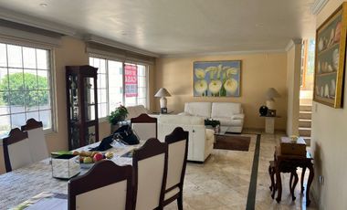 Casa en condominio en venta en interlomas