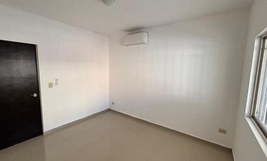 CASA EN VENTA EN LAS CRUCES CLUB DE GOLF APODACA