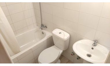 Venta casa 3D 2B 2E en Condominio Portal de Calle Larga