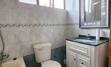 ARRIENDA casa de 6 D, en Los Almendros, Viña del Mar.